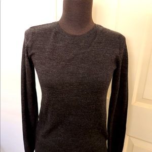 Ann Taylor Basic Gray Knit Crewneck pullover Sweater